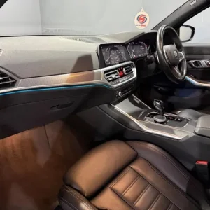 BMW 3 Series 330e M Sport 2019 4dr plug-in hybrid - Image 7