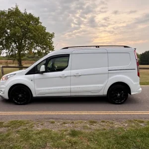 2015 Ford Transit Connect 240 Limited LWB Day Van - Image 6