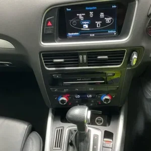 2014 Audi Q5 2.0 TDI Quattro S Line Plus Estate - Image 5