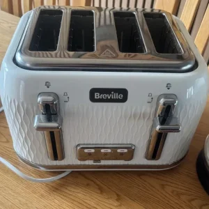Breville 4 slice toaster