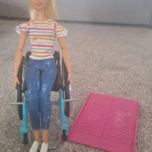 Barbie wheelchair set