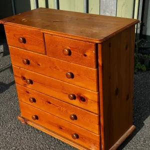 Pine chest of drawers 2 over 4 - Image 2