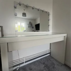 Dressing table with mirror and lights