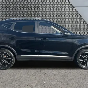 2024 MG ZS 1.0T GDi Exclusive 5-door hatchback - Image 2