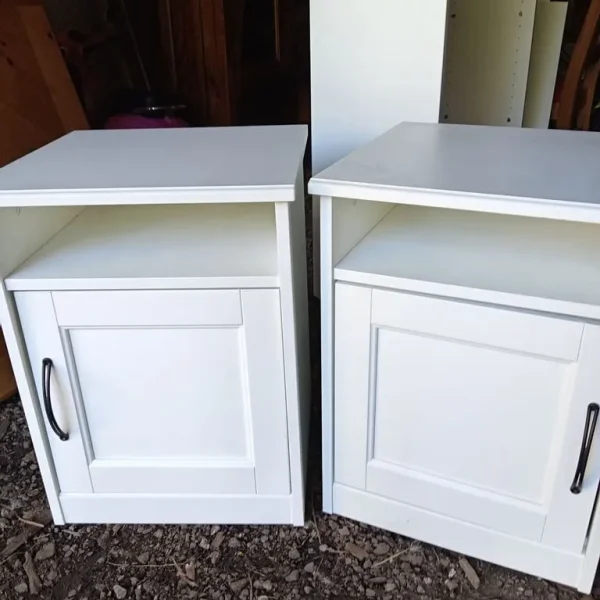 Bedside cabinets