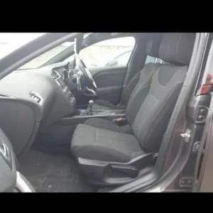 2016 DS 4 Hatchback Manual 1560cc 5-door - Image 7