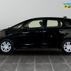 2021 Honda Jazz 1.5 i-MMD Hybrid SE 5-door Hatchback - Image 7