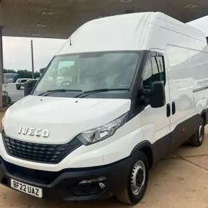 2022 Iveco Daily 2.3D HPI 14V 35S 3520 Panel Van 5dr Diesel Manual MWB H2 Euro 6 (s/s) - Image 6