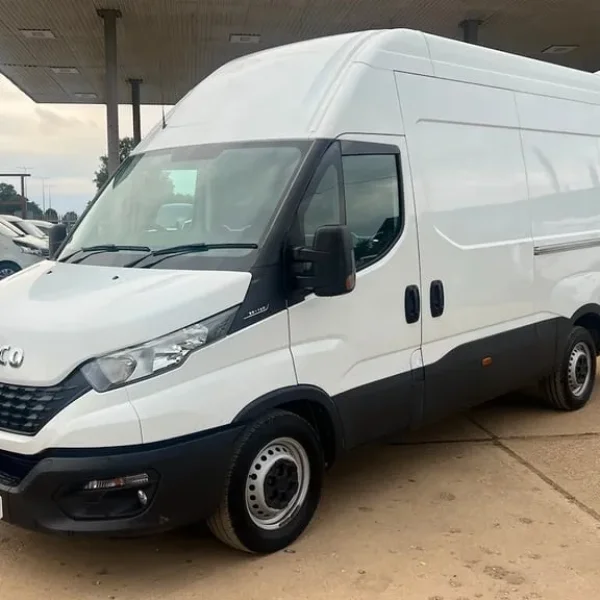 2022 Iveco Daily 2.3D HPI 14V 35S 3520 Panel Van 5dr Diesel Manual MWB H2 Euro 6 (s/s)