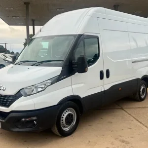 2022 Iveco Daily 2.3D HPI 14V 35S 3520 Panel Van 5dr Diesel Manual MWB H2 Euro 6 (s/s)