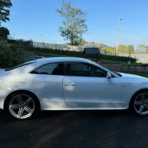 Audi A5 S-Line Coupe 2010 2.0 TFSI Quattro - Image 8