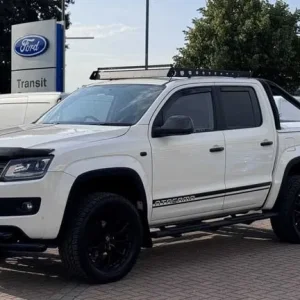 2016 Volkswagen Amarok Double Cab Pick-Up - Image 3