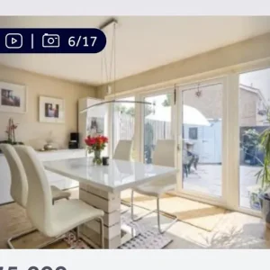 Three Bedroom House in Cheltenham