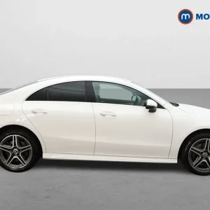 2022 Mercedes-Benz CLA 250e AMG Line Premium 4-door Coupe Hybrid - Image 8