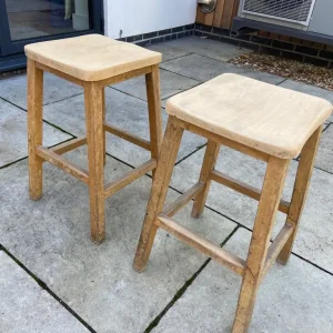 Traditional style beech lab stools - Image 2