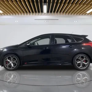 2015 Ford Focus ST-3 2.0T EcoBoost Hatchback - Image 5