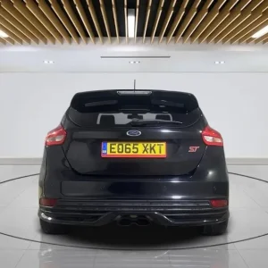 2015 Ford Focus ST-3 2.0T EcoBoost Hatchback - Image 7