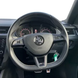 2019 Skoda Octavia 2.0 TDI CR vRS 5-door DSG Hatchback Diesel - Image 5