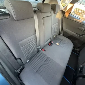 2016 Toyota Auris VVT-I Business Edition Hatchback - Image 8