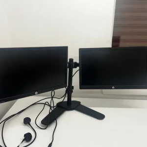 2 x HP computer monitor and stand