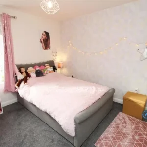 2 bedroom flat in Fullers Ground, Eagle Farm South - Image 7