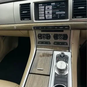 Jaguar, XF, Saloon, 2014, Other, 2179 (cc), 4 doors - Image 7