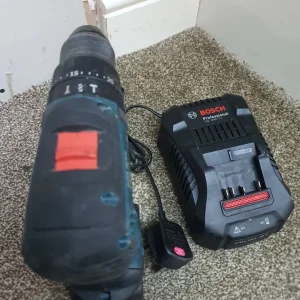 Bosch 18v brushless combi drill set - Image 4
