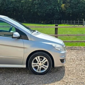 Mercedes B Class B150 SE - Image 5