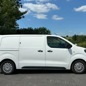 2017 Peugeot Expert 1.6 BlueHDi Panel Van – White, Manual, Full Service History - Image 4