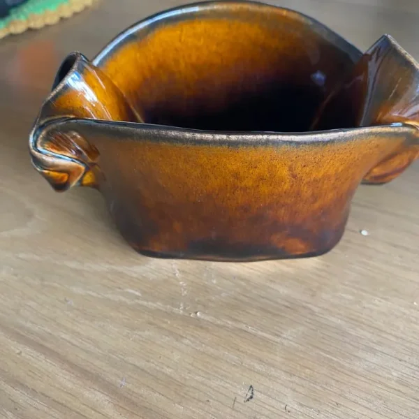 Holborn art pottery pinch bowl