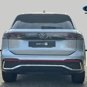 Volkswagen Tiguan 2.0 TDI R-Line SUV 5-door Diesel DSG - Image 6