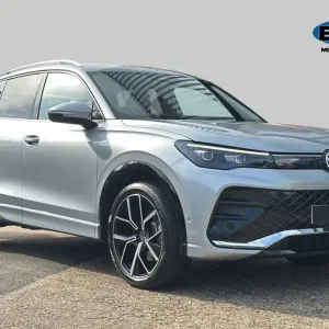 Volkswagen Tiguan 2.0 TDI R-Line SUV 5-door Diesel DSG