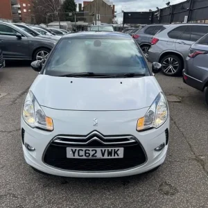 2012 Citroen DS3 1.6 VTi DStyle Plus Euro 5 3-door hatchback - Image 3