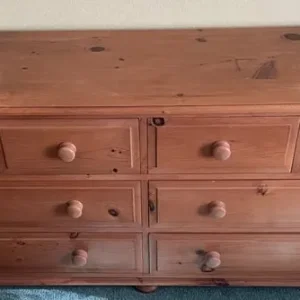 Bedroom chest of draws