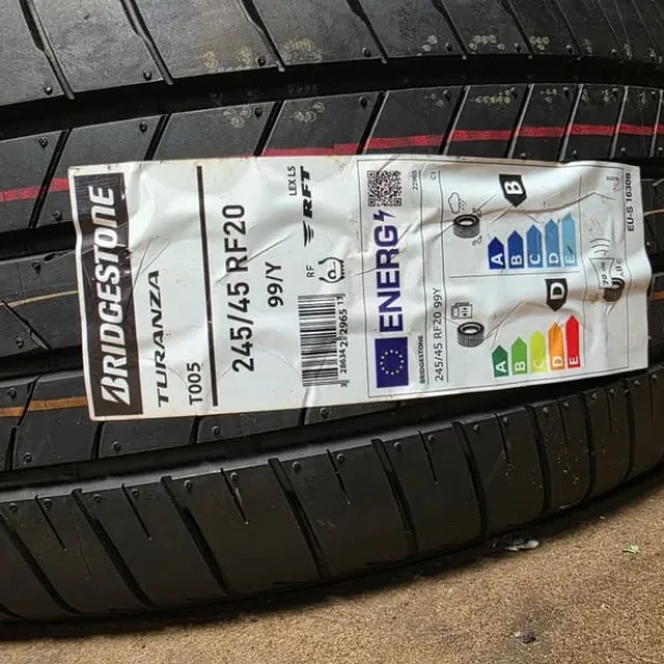 245 45 20 Bridgestone T005 RFT