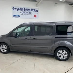 Ford Grand Tourneo Connect 1.5 TDCi 120 Titanium 5dr Diesel - Image 3