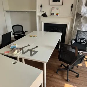 9 office desk chairs available - Image 2