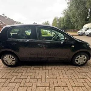 2014 Volkswagen Up! 1.0 BlueMotion Tech Move Up Hatchback - Image 5