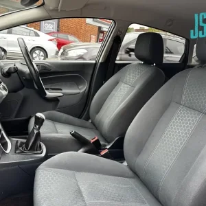 2009 Ford Fiesta 1.4 Titanium Hatchback 5-door Petrol Manual - Image 7