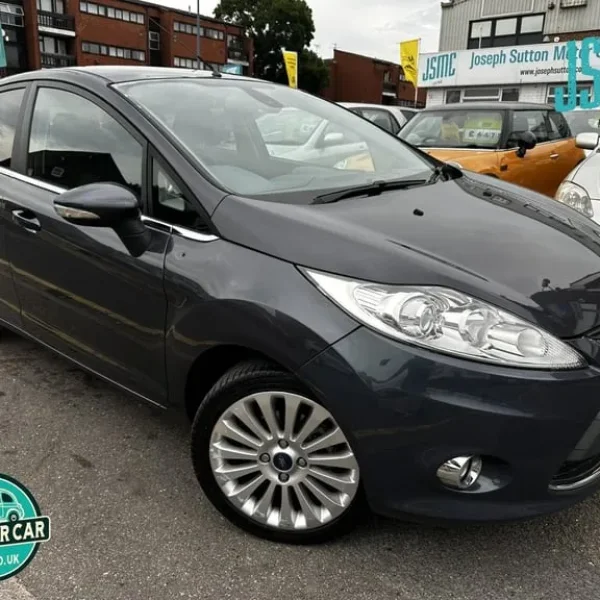 2009 Ford Fiesta 1.4 Titanium Hatchback 5-door Petrol Manual