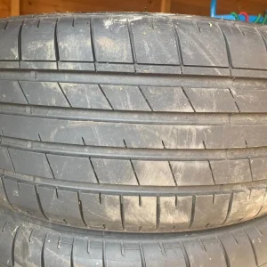 225/40ZR18 Tyres x 4 (as new) + Wheels - Image 3