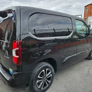 2019 Citroen Berlingo 1000 Driver M Blue HDi S/S with Sat-nav Black Panel Van Diesel Manual - Image 4