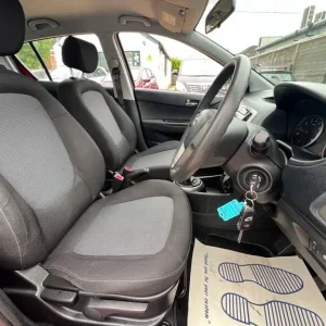 Hyundai I20 1.2 Classic Hatchback 5-door Petrol Manual Euro 5 (85 bhp) - Image 8