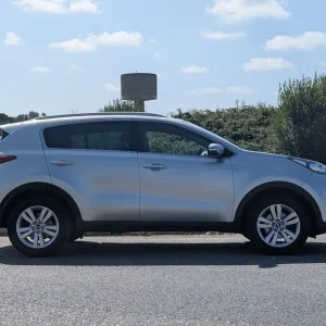 2016 Kia Sportage 1.6 GDi 2 Euro 6 Estate Petrol Manual - Image 8