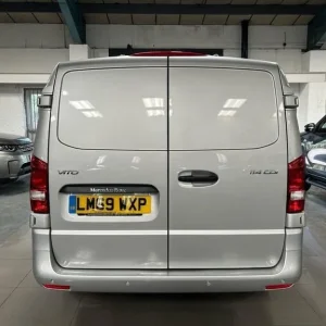 2019 Mercedes-Benz Vito 2.1 Diesel 5-door Progressive Panel Van - Image 6