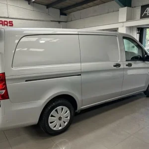 2019 Mercedes-Benz Vito 2.1 Diesel 5-door Progressive Panel Van - Image 8
