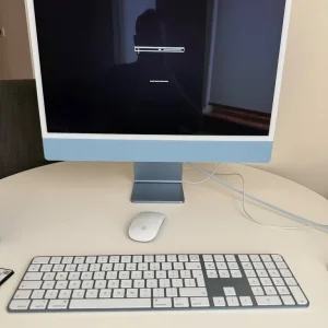 Apple I Mac blue 24 inch