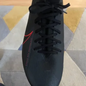 Nike size 6 UK - Image 3