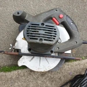 PERFORMANCE 1200W 190MM CIRCULAR SAW – WORKS WELL, CAN SEE IT IN ACTION - Image 2