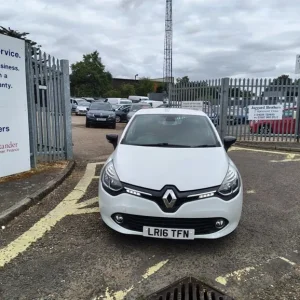2016 Renault Clio DYNAMIQUE S NAV DCI Hatchback Diesel Manual - Image 2